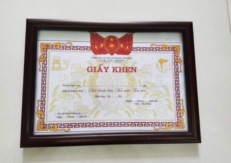 giấy khen là gì