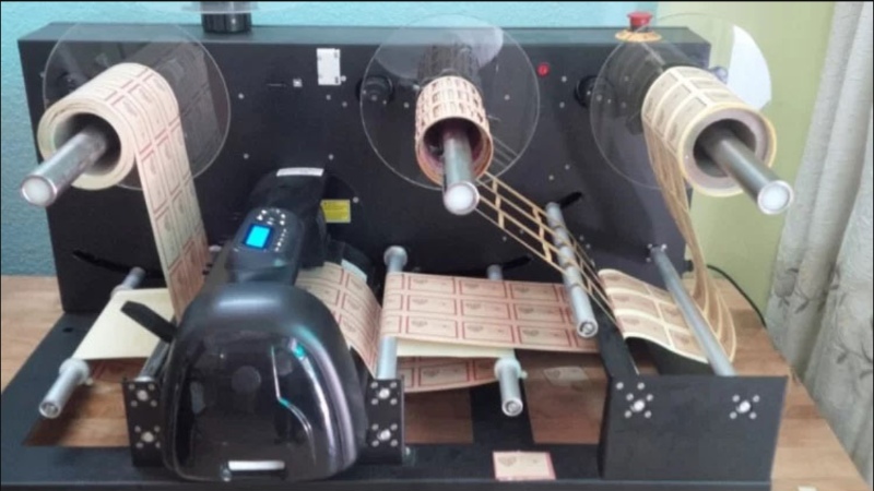 Cấu tạo và cách vận hành máy bế giấy