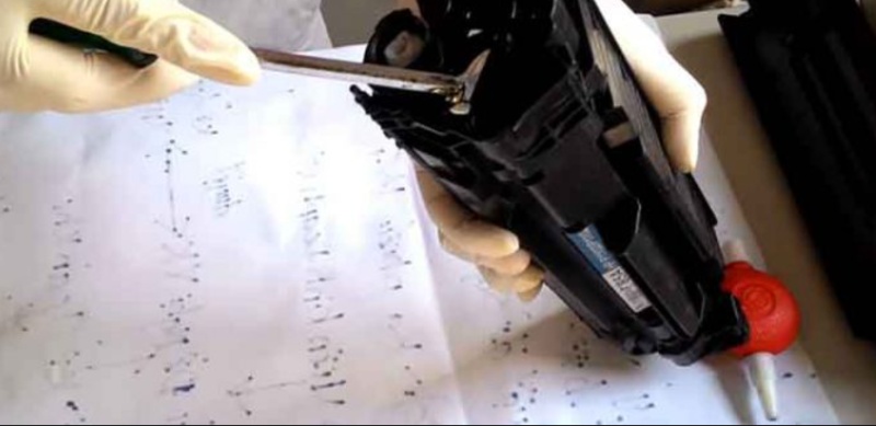 Mở nắp máy và tháo cụm hộp mực