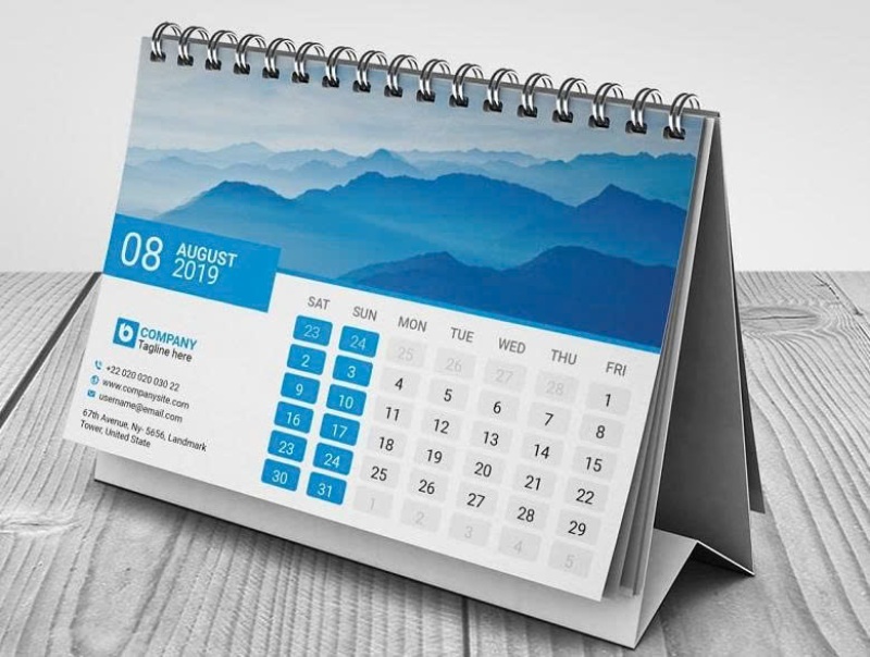 Lịch chữ A gradient màu sắc