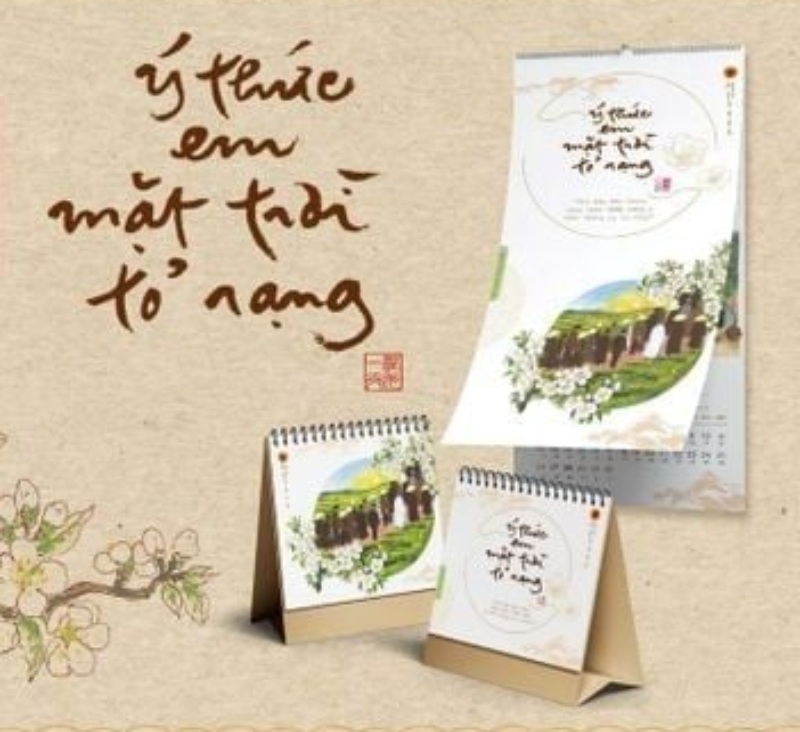 Lịch chữ M nghệ thuật thư pháp